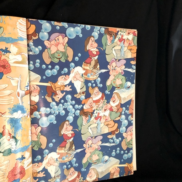 🎉HP!🎉 Vintage 1993 Disney Gift Wrap-Snow White and The Seven Dwarfs - Picture 8 of 12